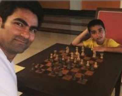 Mohammad Kaif trolled on Facebook for playing Chess with his son