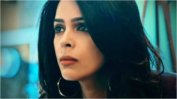 Mallika Sherawat: When I am talking to my mother, I wear the biggest 'Nakaab'