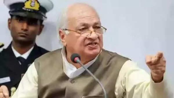 Kerala governor Arif Mohammed Khan issues show cause notice to 9 vice chancellors