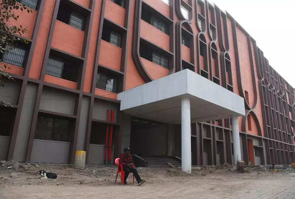 For want of Rs 10.4 crore, new Chhatrapati Sambhajinagar ZP building unlikely to be ready for new elected members