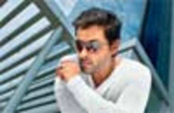 Calling Raavan