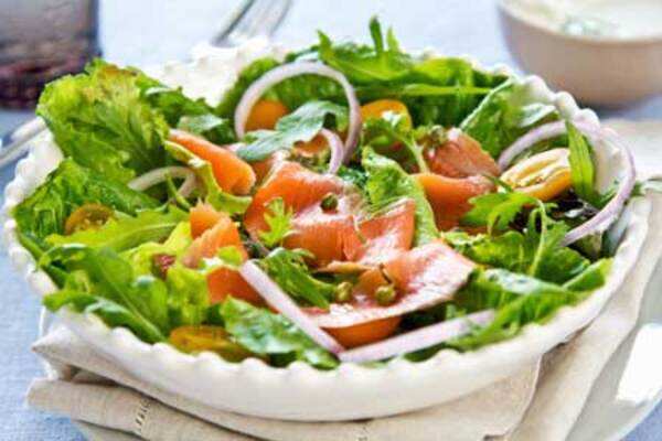 5 healthy food items to store in your kitchen
