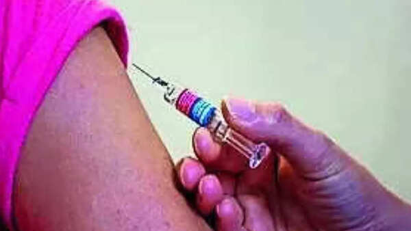 9-year-old suffering from cough and cold dies after getting injection at medical store in UP; owner on run