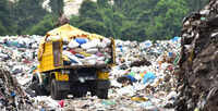 GPS failure on PMC&rsquo;s garbage transport fleet raises concerns of trash tracking, illegal dumping