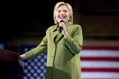 Don't put a climate denier in White House: Hillary Clinton asks US