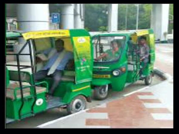 Metro footfall surges with e-rickshaw feeder service