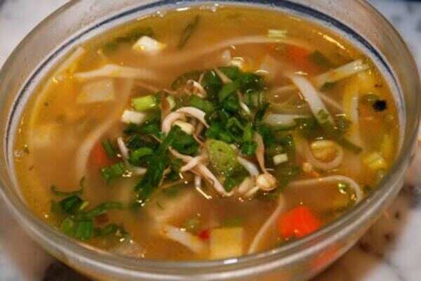 Healthy recipes: Tofu and sprout soup