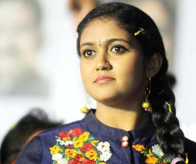 'Sairat' actress Rinku Rajguru quits school