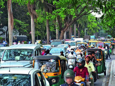 Traffic police want vloggers to spread road safety word