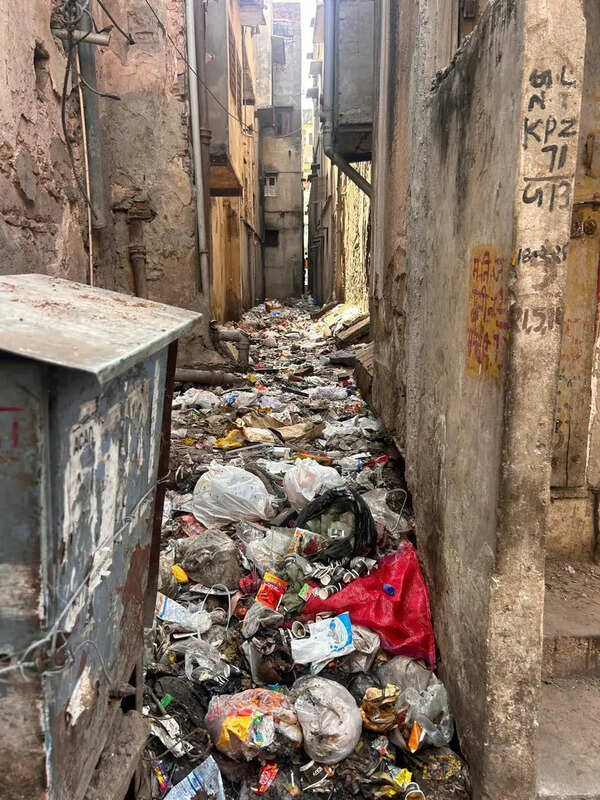 Five days after ‘Op Clean Sweep’, garbage returns to Walled City lanes