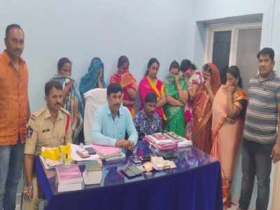 Eight women caught playing cards near CM YS Jaganmohan Reddy's residence