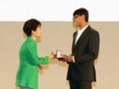 Indian-origin academician Manjul Bhargava wins 'Nobel Prize' of Mathematics
