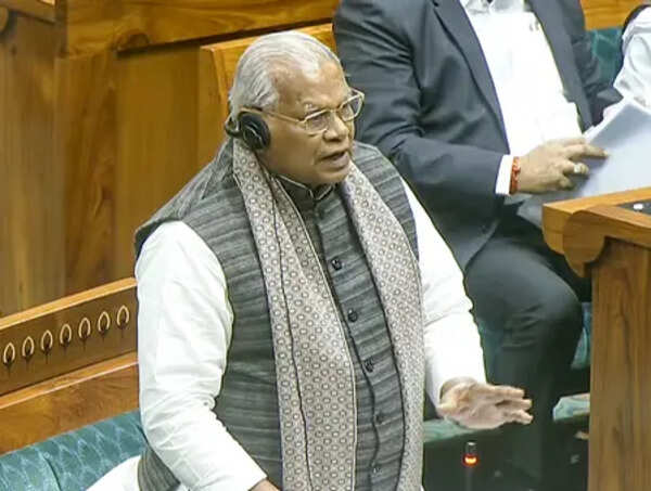 Manjhi reiterates demand for Sone-Falgu interlinking
