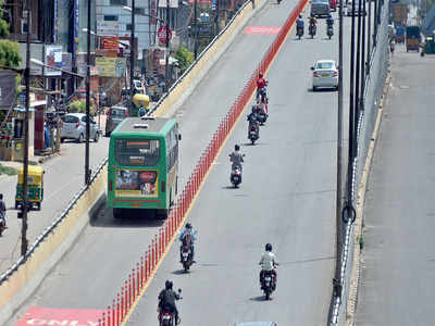 Metro will keep off bus priority lane
