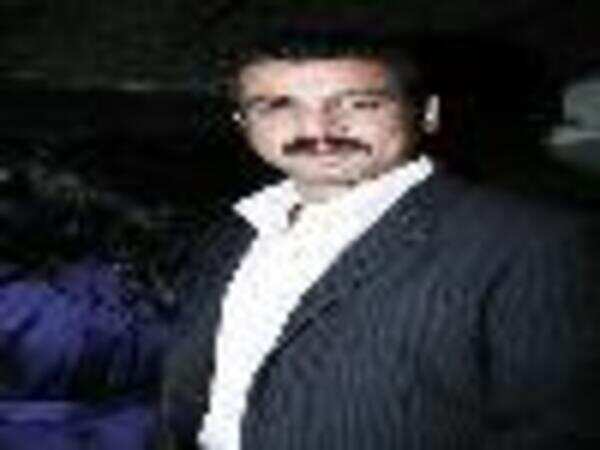 Ronit Roy thanks his friends