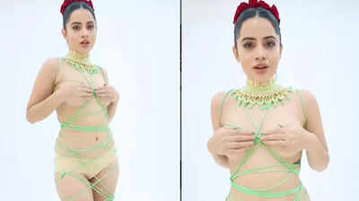 Urfi Javed Bikini Video: Urfi Javed covers her modesty with hands ...