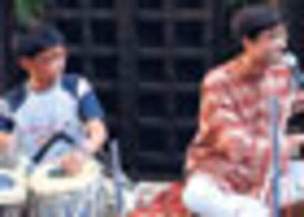 <i>Jai Jai Garvi</i> Gujarat!