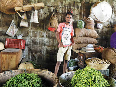 Vegetable prices soar, consumers feel the pinch