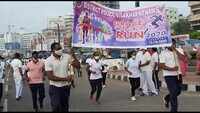 Police personnel flag off Grace Cancer Run 2020 in Visakhapatnam 