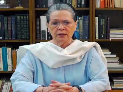 Sonia Gandhi: Mismanagement, wrong policies by Centre causing crisis in nation