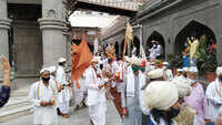 Pune: Dnyaneshwar Maharaj Palkhi procession a low-key affair due to Covid-19 lockdown 