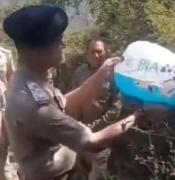Pak balloons spook Chamba villages; 1 of 2 handed over to Army: SSP