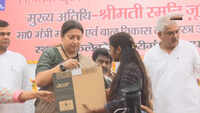 Smriti Irani distributes laptops to 240 Lekhpals in Amethi 