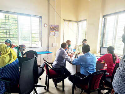 Decentralised COVID war rooms get a poor response Decentralised COVID war rooms get a poor response