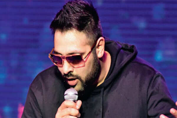 Mika dedicates Tenu Mai Love Karda to hyderabad girls
