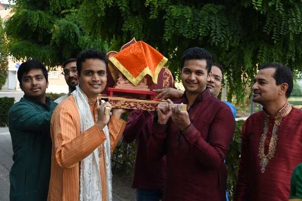 Bappa travels the world!
