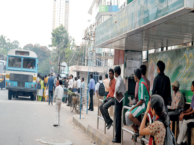 After a 3-year-wait, shelters for bus passengers soon