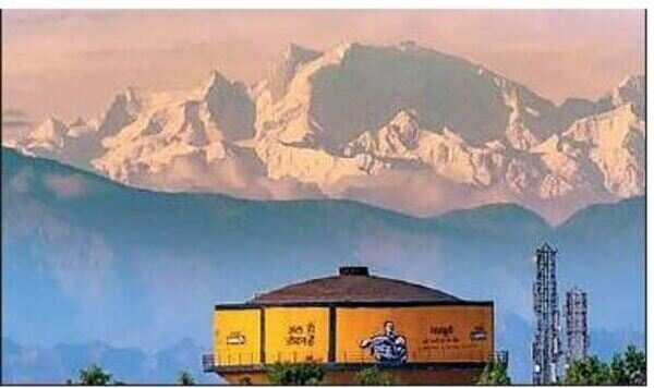Rare sightings of Himalayan peaks: Boy, prof bust claims
