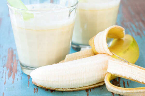 Banana milk shake with kakvi