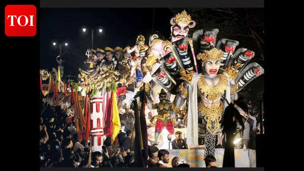 Panaji comes alive as Shigmo colours herald festive fervour