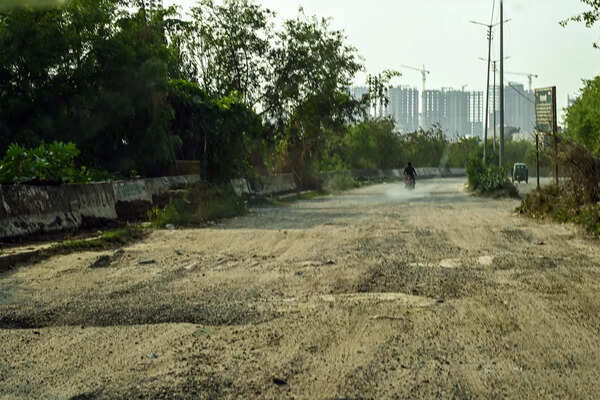 Yamuna Pushta road set for repairs to tackle airport traffic