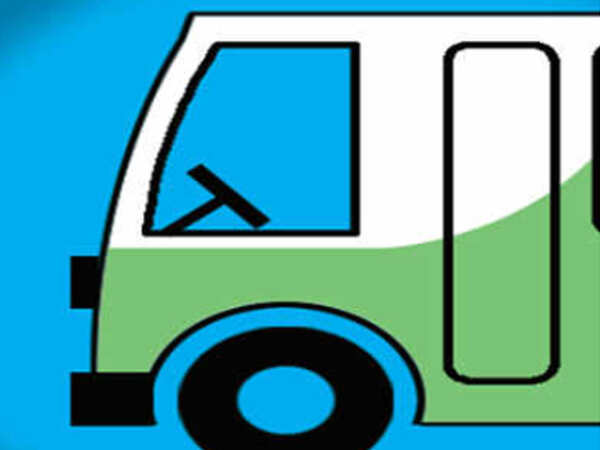 Restart public transport, not liquor stores: Vizianagaram daily wagers