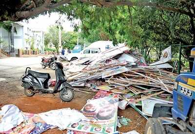 BBMP’s re-flex action: New hoarding material to bring banners back