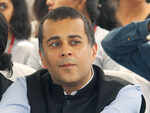 #MeToo: Chetan Bhagat says Ira Trivedi's charges against him false