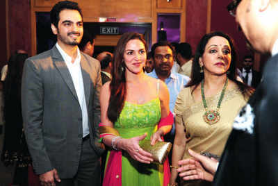 Hema Malini falls short of words to express her joy about Esha Deol’s pregnancy