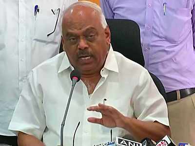 Rebel MLAs left from Mumbai after Speaker Ramesh Kumar announced their disqualification