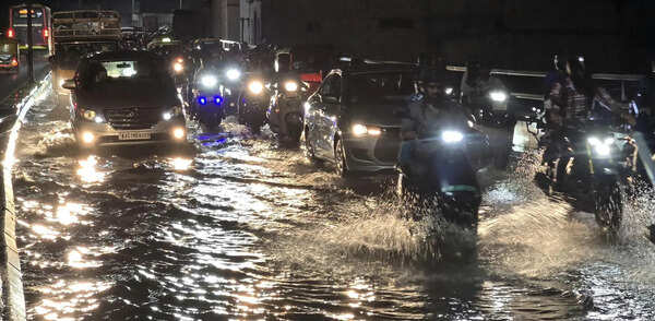 Roads flooded, Metro hit, traffic paralysed as fierce rain batters Bengaluru