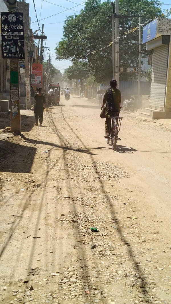 Money laundering inquiry blocks ₹10-cr-per-kilometre road in Ludhiana; contractors lose trust, pull out of major civic projects.
