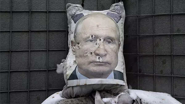 Why mutiny could spell the beginning of the end for Putin
