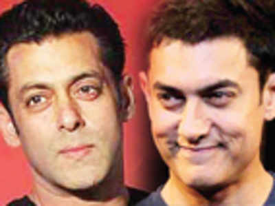 Aamir to attend Salman's b-day bash; SRK, Dutt to skip
