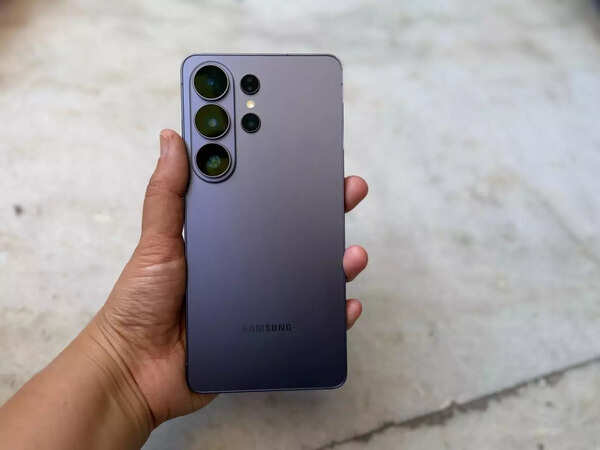 Samsung Galaxy S26 Ultra review: Shining star in Android galaxy