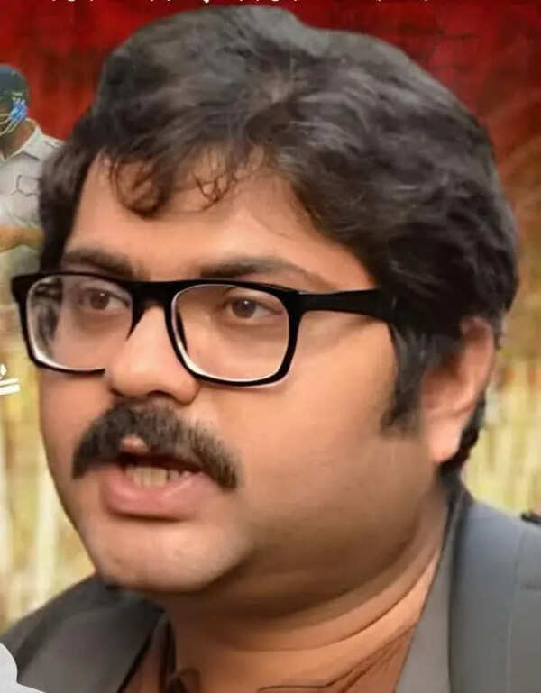 Cops arrest Bangla Paksha’s Garga for ‘EVM protest call’ on result day