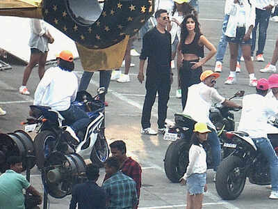 Lights, camera and high-octane action for Akshay Kumar and Katrina Kaif as they shoot for Sooryavanshi song in Mumbai