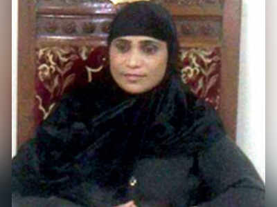 Former SP corporator Noorjahan Shaikh commits suicide