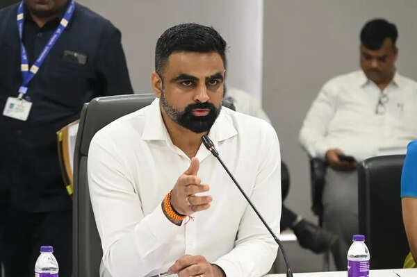 Pune collector directs water planning till Aug 15, long-term strategy for 2027 amid El Niño concerns