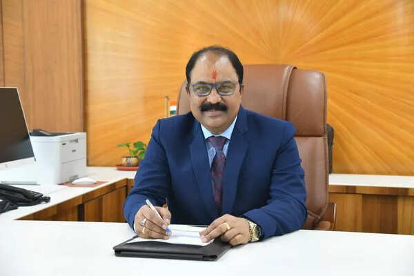 WCL expects IPO mandate by financial year end: CMD Hemant Pande